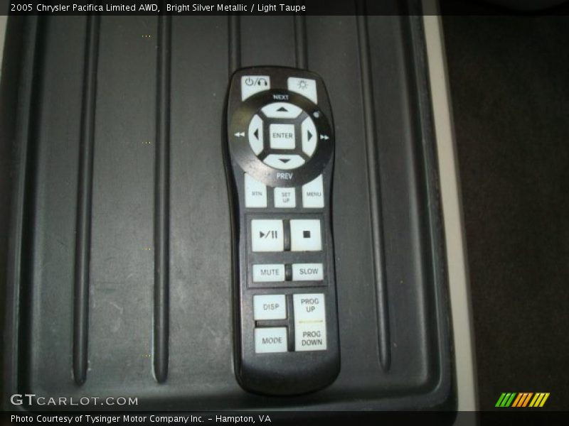 Bright Silver Metallic / Light Taupe 2005 Chrysler Pacifica Limited AWD