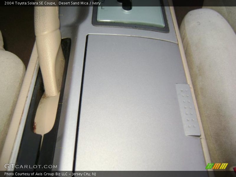 Desert Sand Mica / Ivory 2004 Toyota Solara SE Coupe