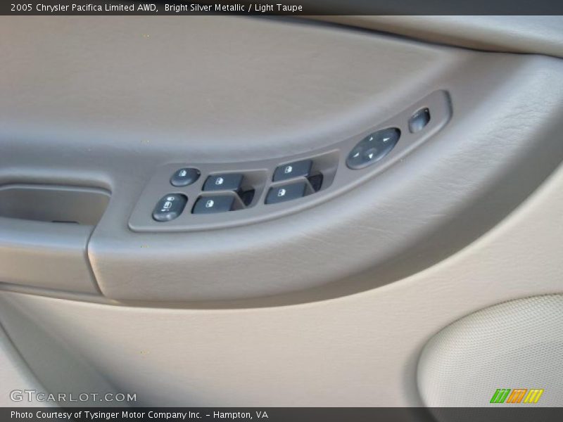 Bright Silver Metallic / Light Taupe 2005 Chrysler Pacifica Limited AWD