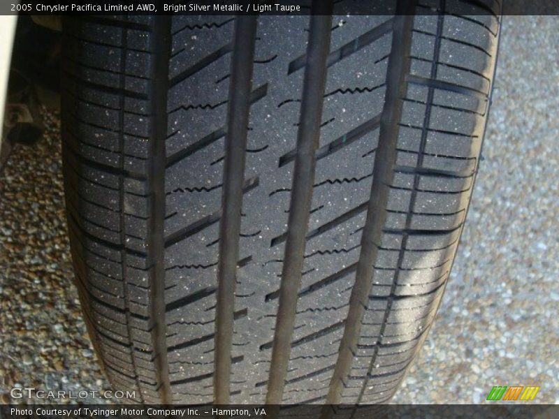 Bright Silver Metallic / Light Taupe 2005 Chrysler Pacifica Limited AWD