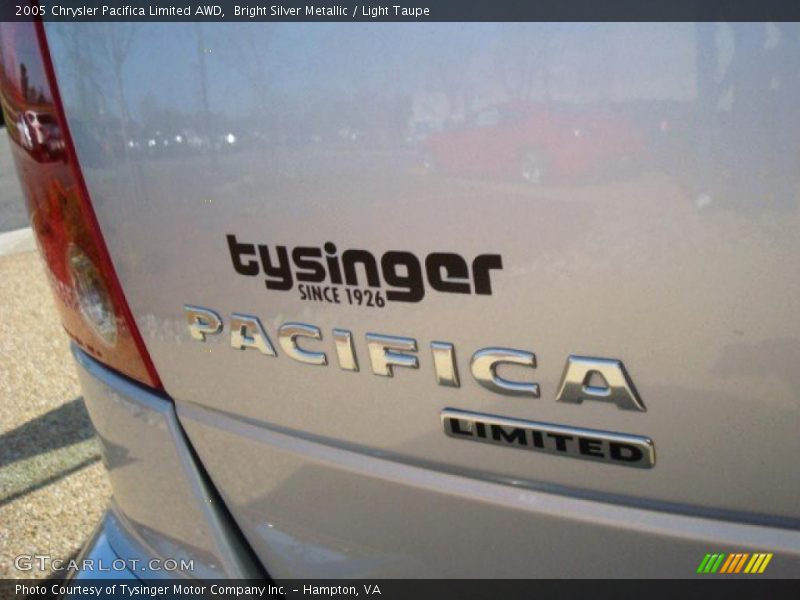 Bright Silver Metallic / Light Taupe 2005 Chrysler Pacifica Limited AWD