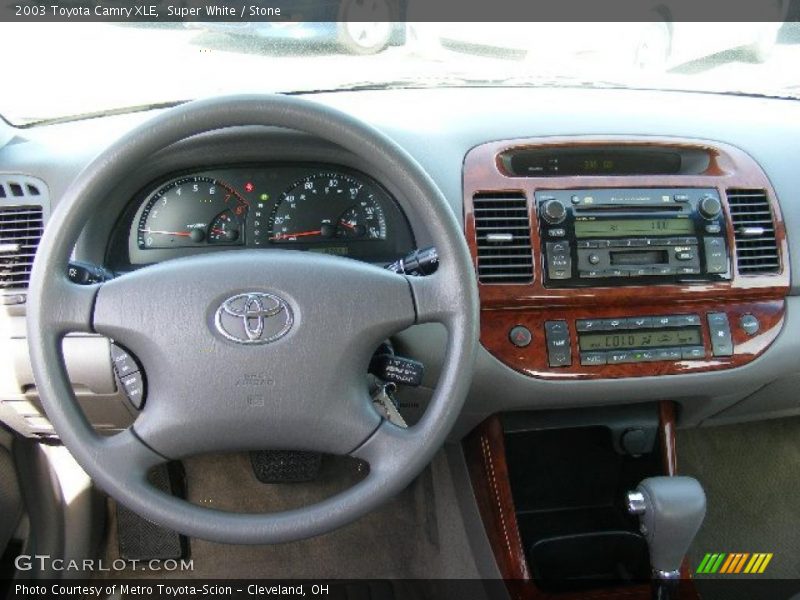 Super White / Stone 2003 Toyota Camry XLE
