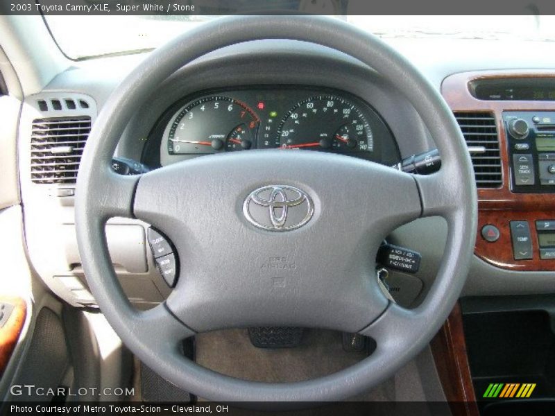Super White / Stone 2003 Toyota Camry XLE