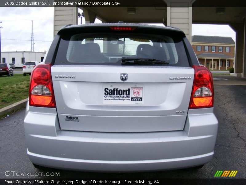 Bright Silver Metallic / Dark Slate Gray 2009 Dodge Caliber SXT
