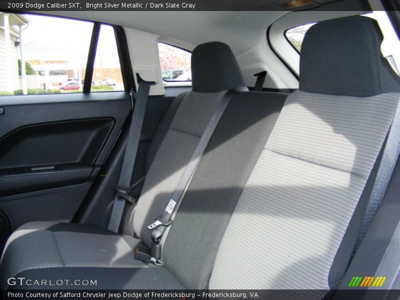 Bright Silver Metallic / Dark Slate Gray 2009 Dodge Caliber SXT