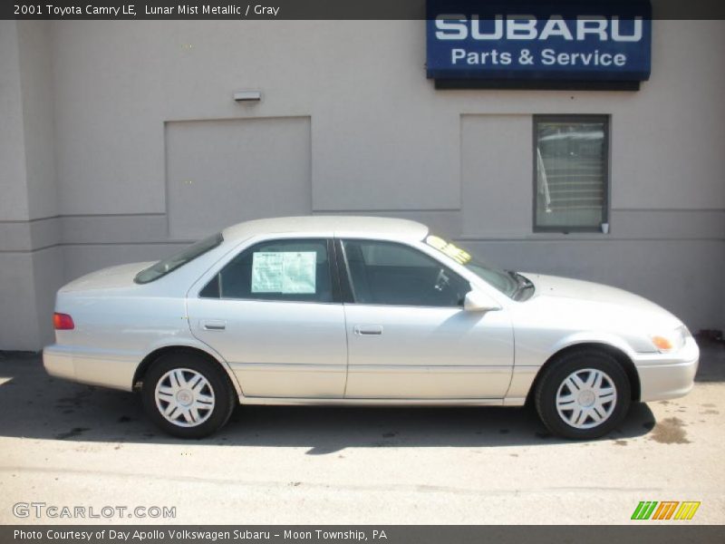 Lunar Mist Metallic / Gray 2001 Toyota Camry LE