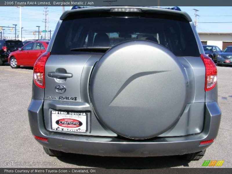 Everglade Metallic / Ash 2006 Toyota RAV4 Limited