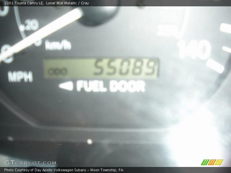 Lunar Mist Metallic / Gray 2001 Toyota Camry LE