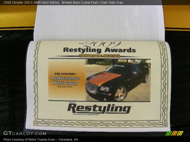 Brilliant Black Crystal Pearl / Dark Slate Gray 2008 Chrysler 300 C HEMI Hurst Edition