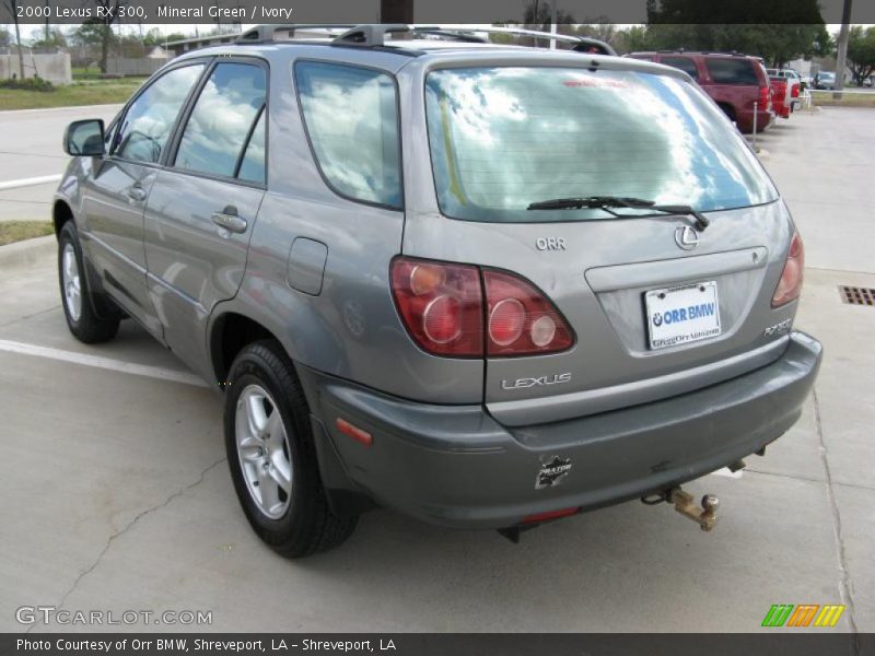 Mineral Green / Ivory 2000 Lexus RX 300
