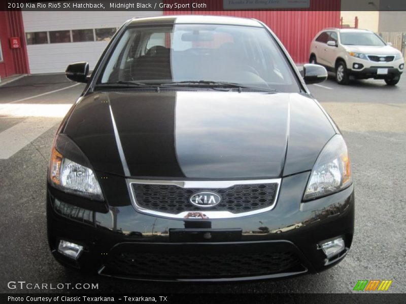 Midnight Black / Gray Sport Cloth 2010 Kia Rio Rio5 SX Hatchback