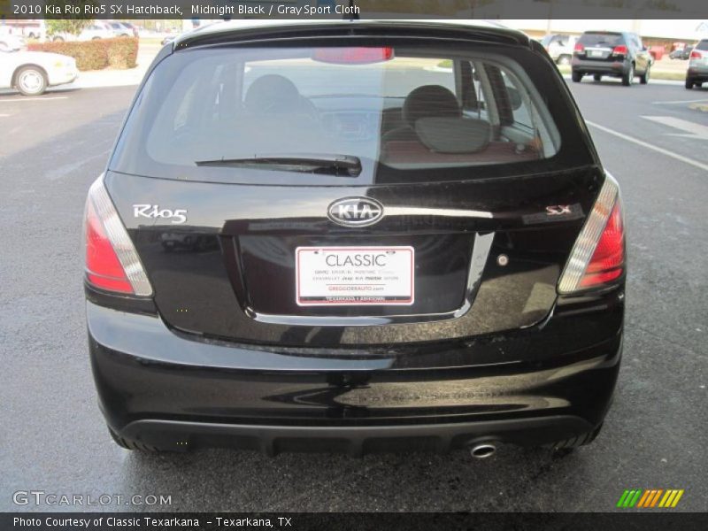 Midnight Black / Gray Sport Cloth 2010 Kia Rio Rio5 SX Hatchback