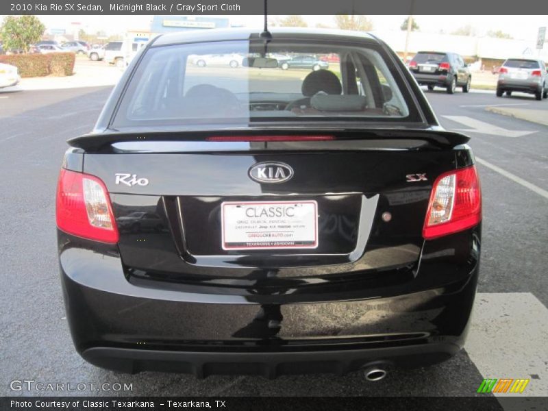 Midnight Black / Gray Sport Cloth 2010 Kia Rio SX Sedan