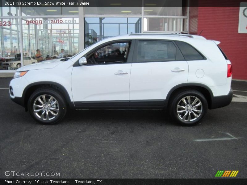 Snow White Pearl / Beige 2011 Kia Sorento EX