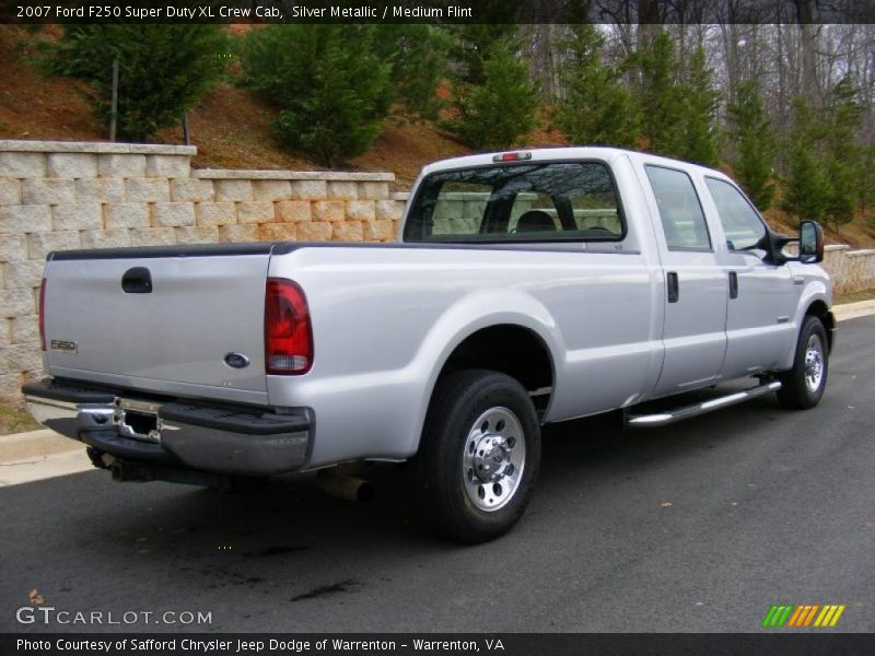 Silver Metallic / Medium Flint 2007 Ford F250 Super Duty XL Crew Cab