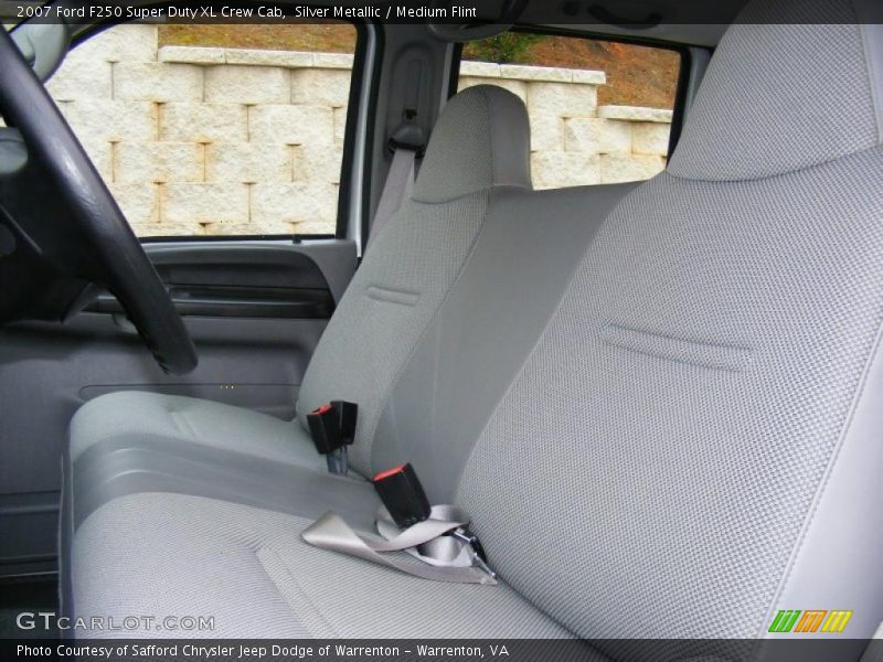 Silver Metallic / Medium Flint 2007 Ford F250 Super Duty XL Crew Cab