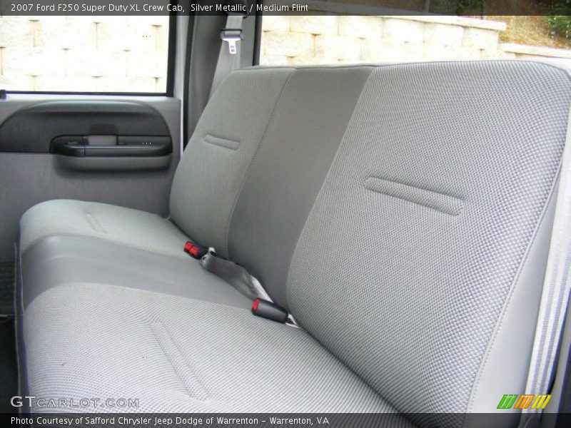 Silver Metallic / Medium Flint 2007 Ford F250 Super Duty XL Crew Cab