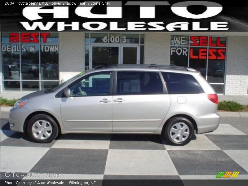 Silver Shadow Pearl / Stone Gray 2004 Toyota Sienna XLE