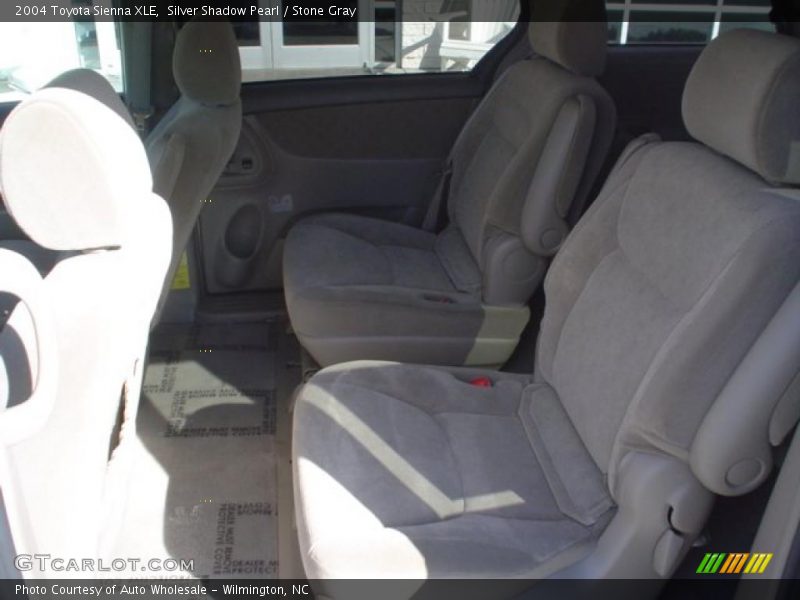 Silver Shadow Pearl / Stone Gray 2004 Toyota Sienna XLE