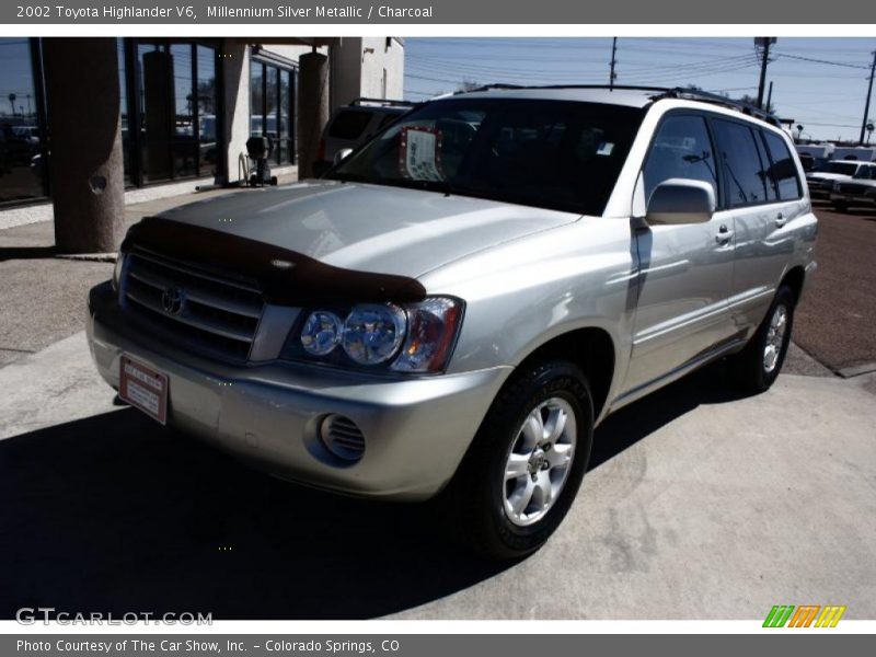 Millennium Silver Metallic / Charcoal 2002 Toyota Highlander V6