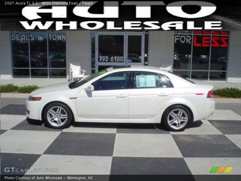 White Diamond Pearl / Taupe 2007 Acura TL 3.2