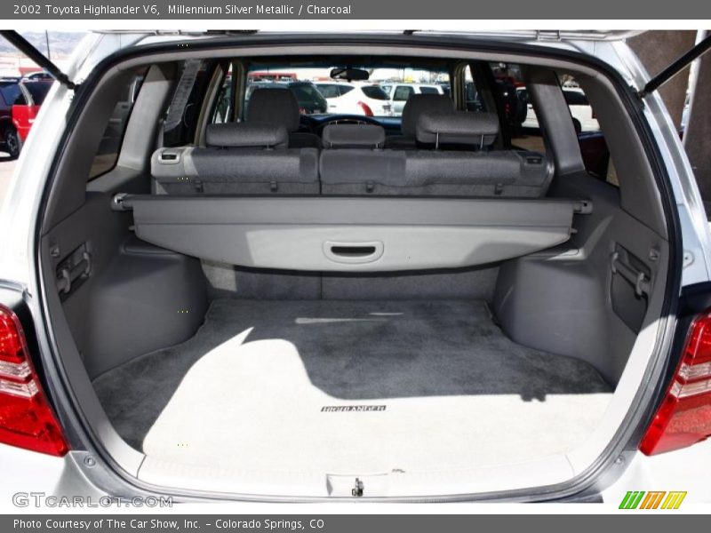 Millennium Silver Metallic / Charcoal 2002 Toyota Highlander V6