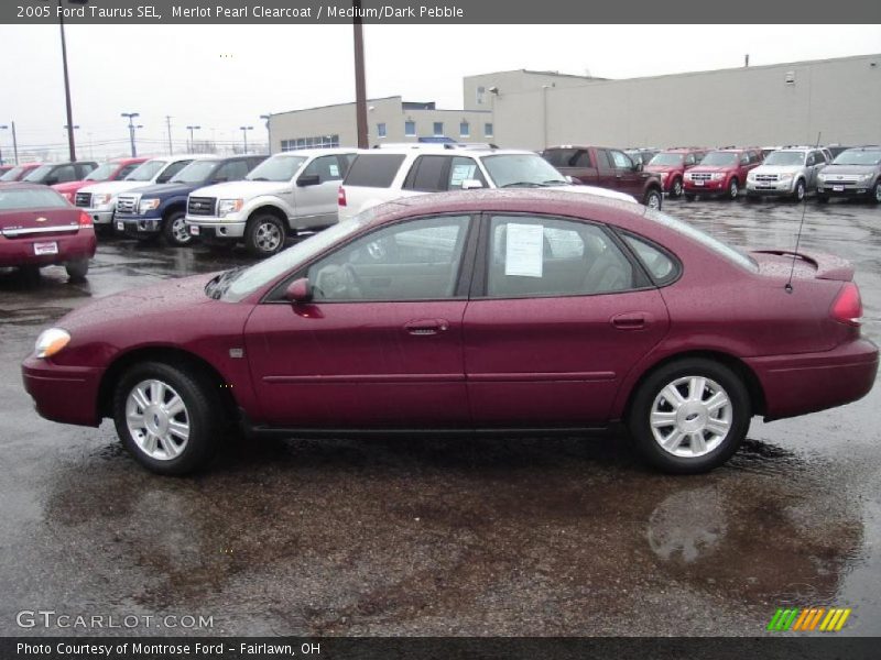 Merlot Pearl Clearcoat / Medium/Dark Pebble 2005 Ford Taurus SEL