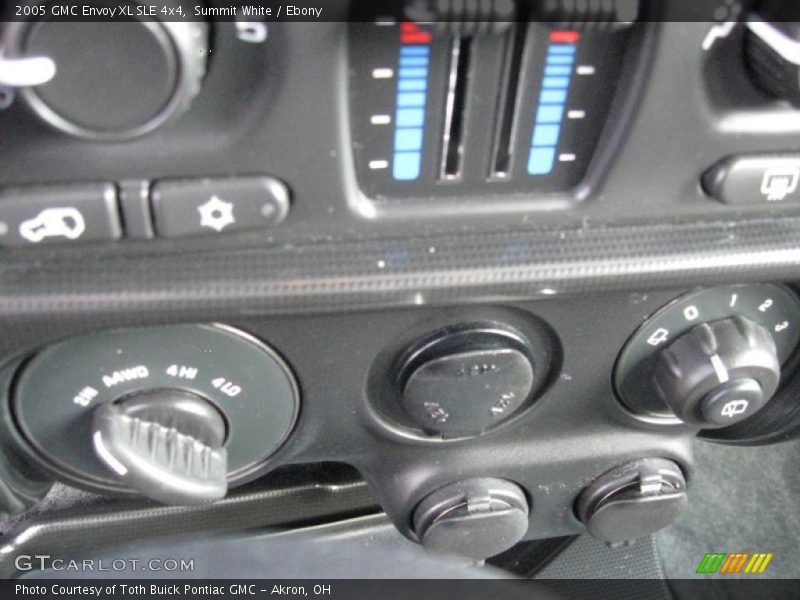 Summit White / Ebony 2005 GMC Envoy XL SLE 4x4