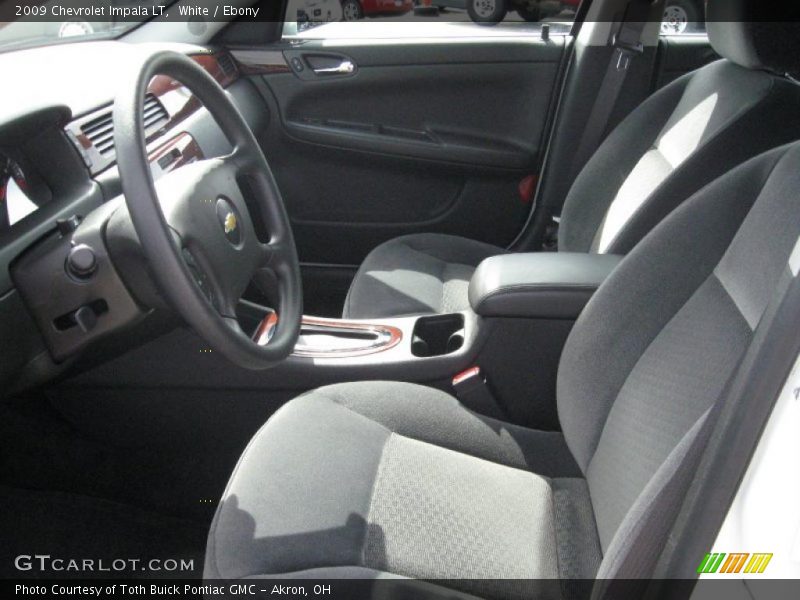 White / Ebony 2009 Chevrolet Impala LT