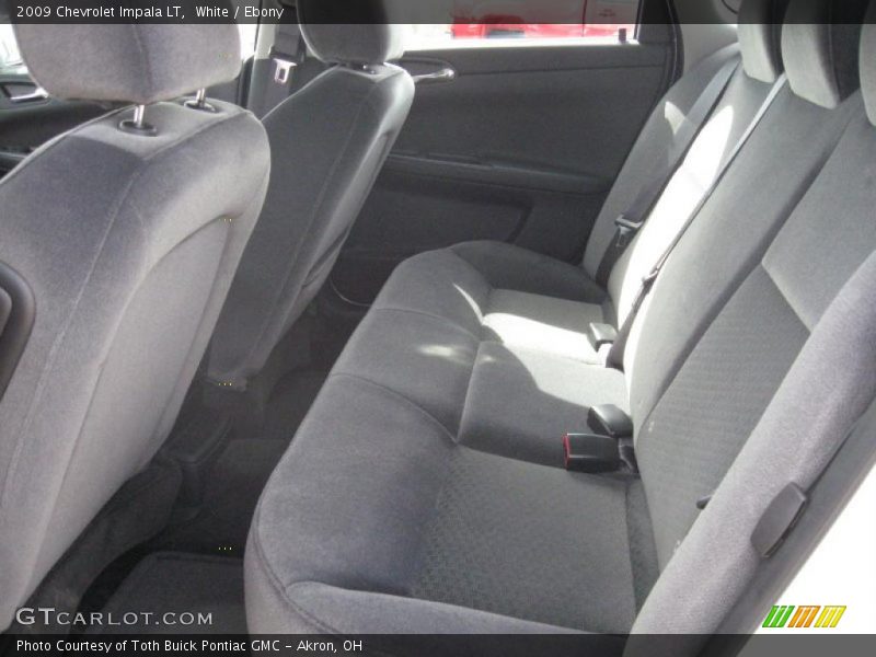 White / Ebony 2009 Chevrolet Impala LT