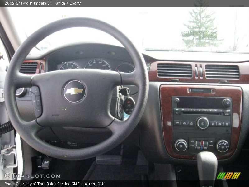 White / Ebony 2009 Chevrolet Impala LT