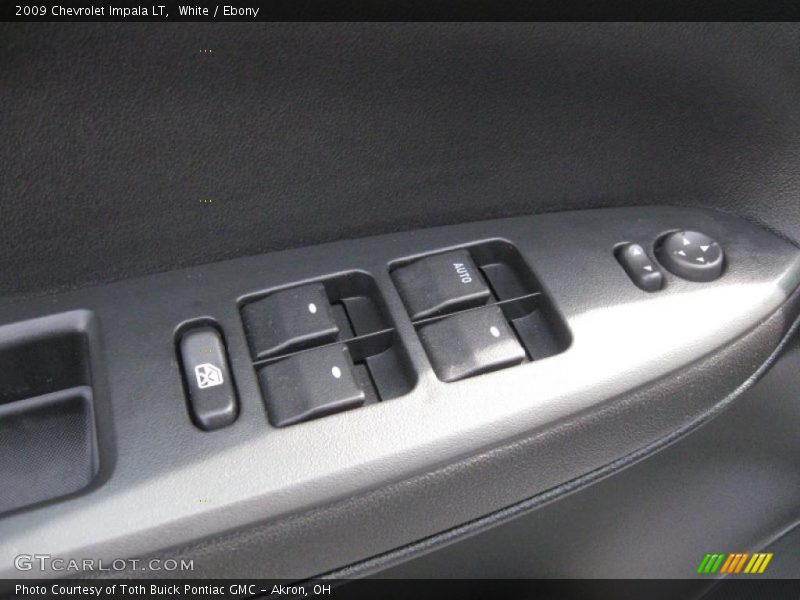 White / Ebony 2009 Chevrolet Impala LT
