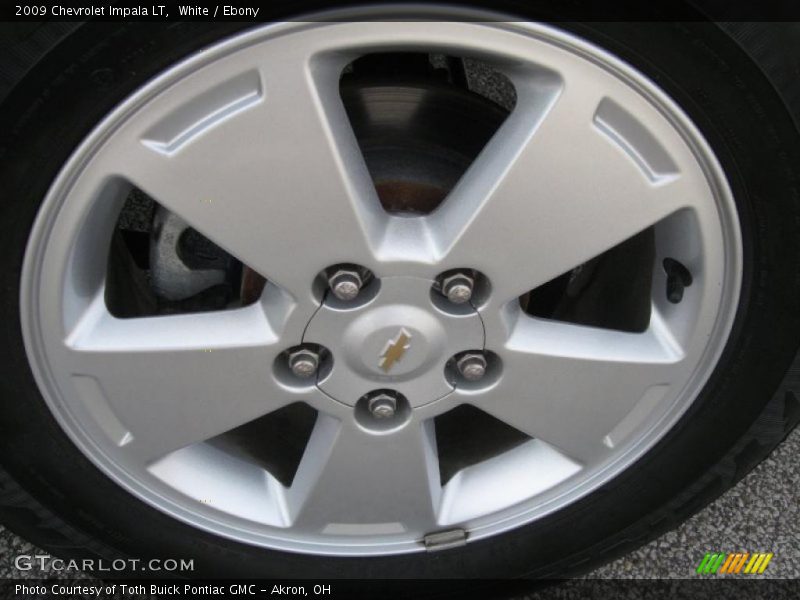 White / Ebony 2009 Chevrolet Impala LT