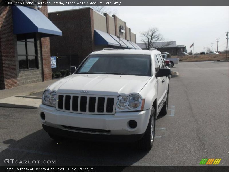 Stone White / Medium Slate Gray 2006 Jeep Grand Cherokee Laredo