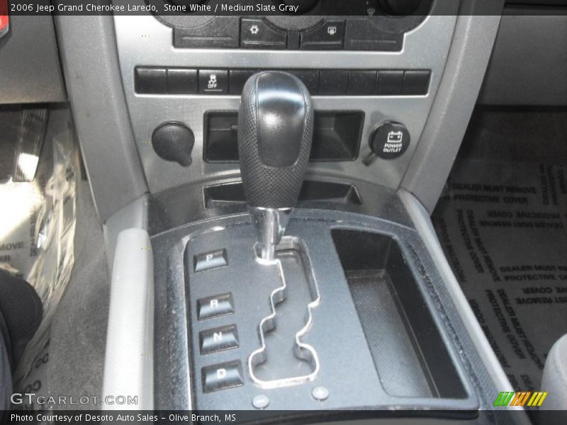 Stone White / Medium Slate Gray 2006 Jeep Grand Cherokee Laredo