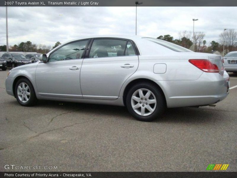 Titanium Metallic / Light Gray 2007 Toyota Avalon XL