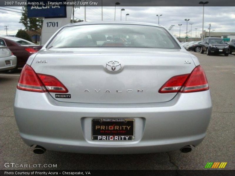 Titanium Metallic / Light Gray 2007 Toyota Avalon XL