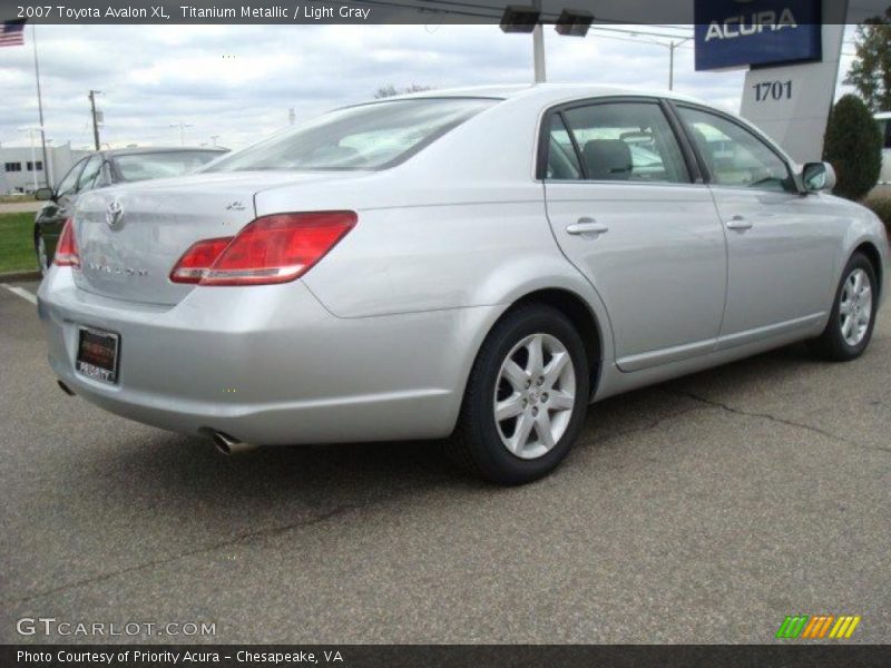Titanium Metallic / Light Gray 2007 Toyota Avalon XL