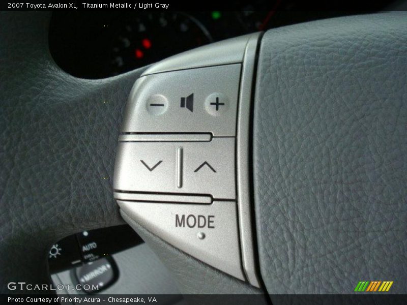 Titanium Metallic / Light Gray 2007 Toyota Avalon XL