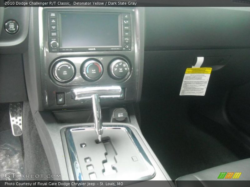 Detonator Yellow / Dark Slate Gray 2010 Dodge Challenger R/T Classic