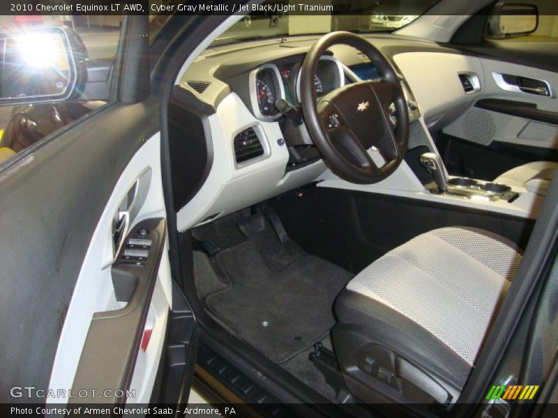 Cyber Gray Metallic / Jet Black/Light Titanium 2010 Chevrolet Equinox LT AWD