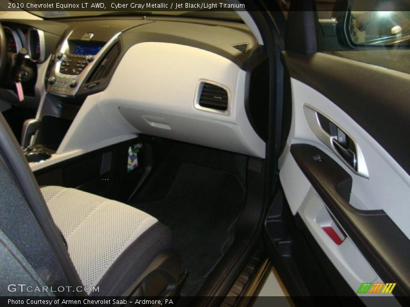 Cyber Gray Metallic / Jet Black/Light Titanium 2010 Chevrolet Equinox LT AWD
