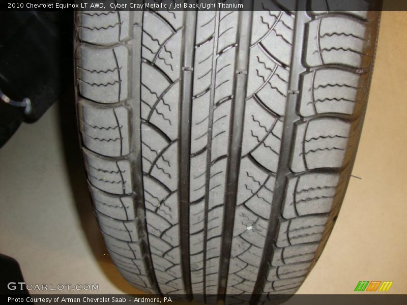 Cyber Gray Metallic / Jet Black/Light Titanium 2010 Chevrolet Equinox LT AWD