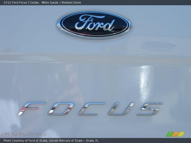 White Suede / Medium Stone 2010 Ford Focus S Sedan