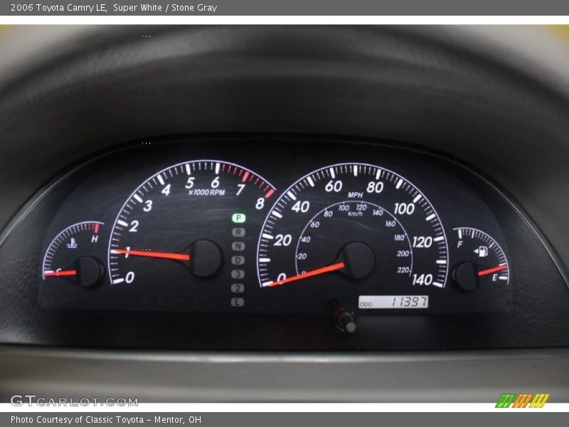 Super White / Stone Gray 2006 Toyota Camry LE