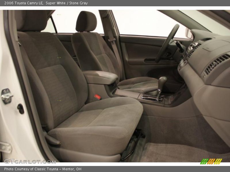 Super White / Stone Gray 2006 Toyota Camry LE