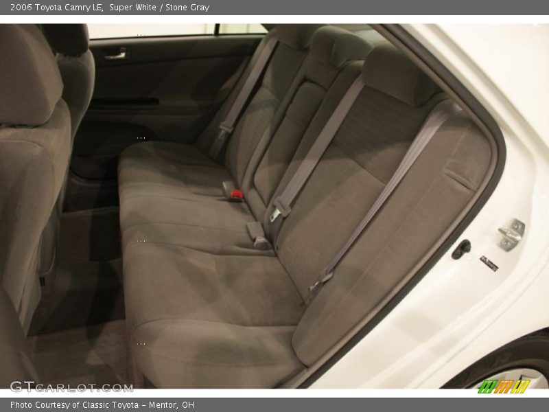 Super White / Stone Gray 2006 Toyota Camry LE