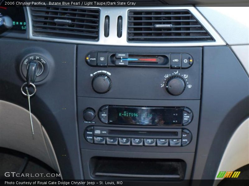 Butane Blue Pearl / Light Taupe/Dark Slate Gray 2006 Chrysler Pacifica