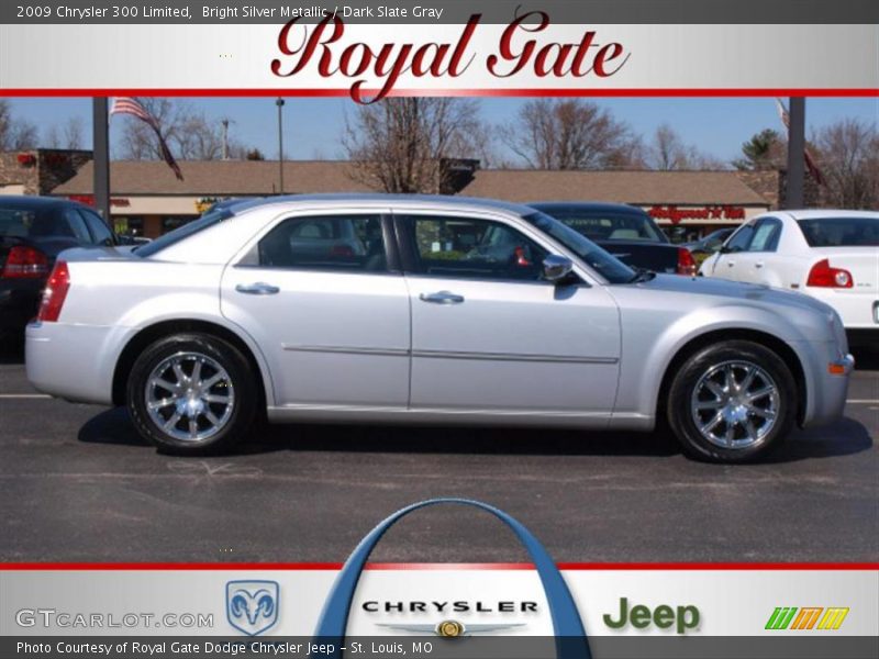 Bright Silver Metallic / Dark Slate Gray 2009 Chrysler 300 Limited