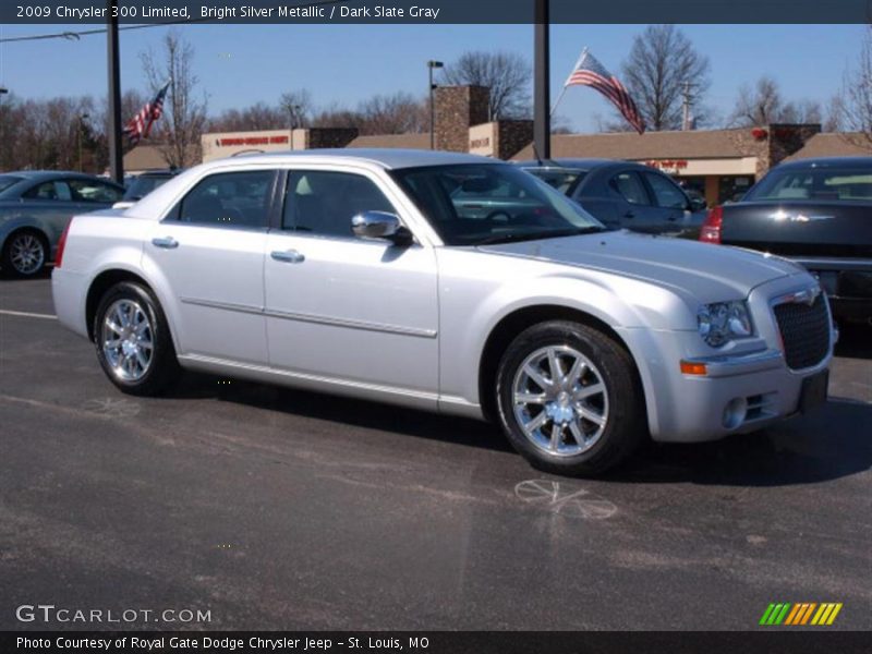 Bright Silver Metallic / Dark Slate Gray 2009 Chrysler 300 Limited